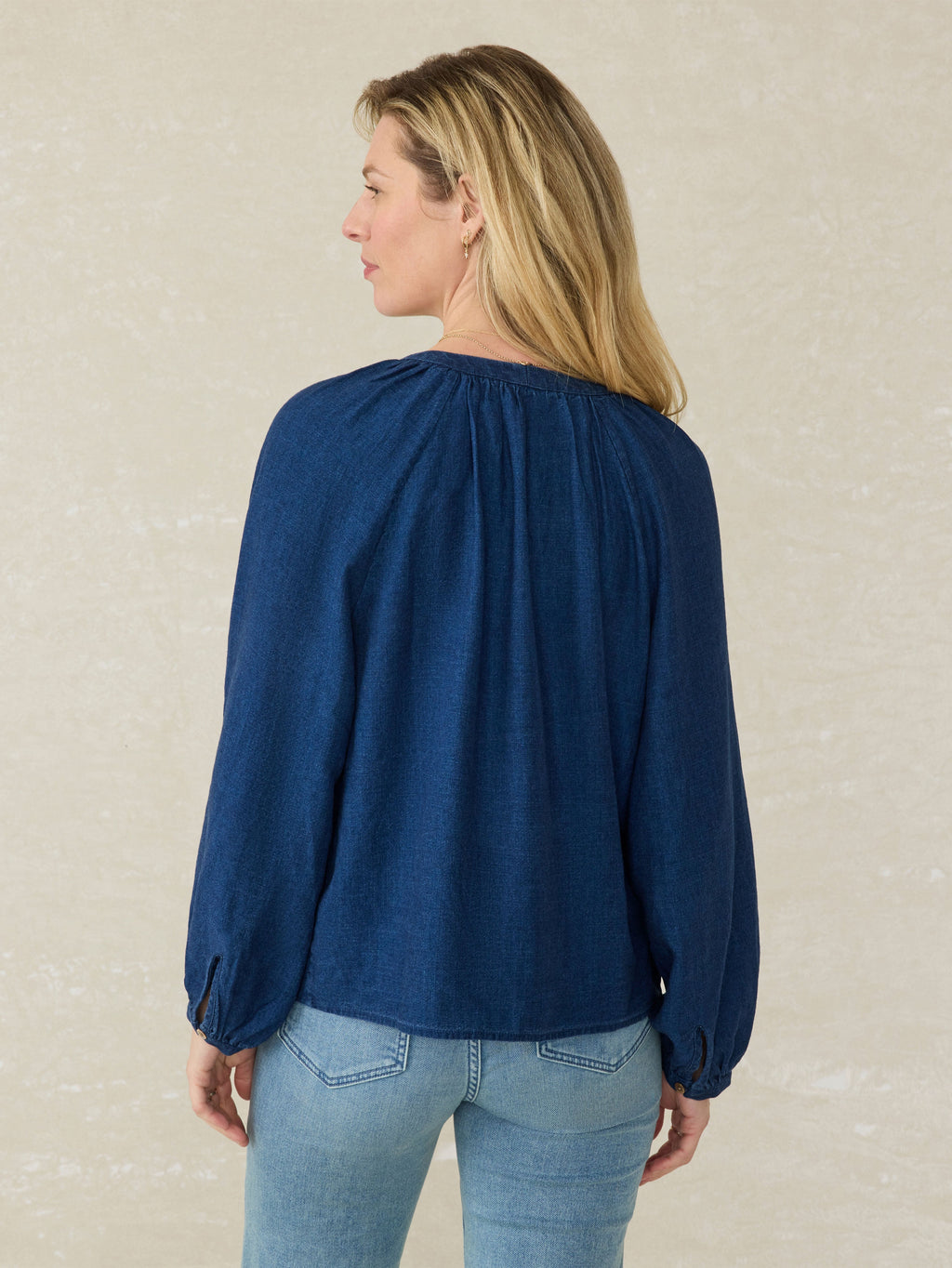 | Tried & True Easton Top - Deep Lagoon Wash | Faherty Brand