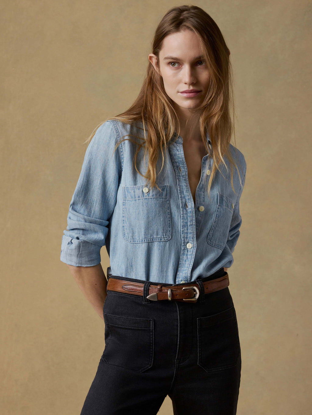 | Tried & True Chambray Classic Shirt - Mid Wash | Faherty Brand